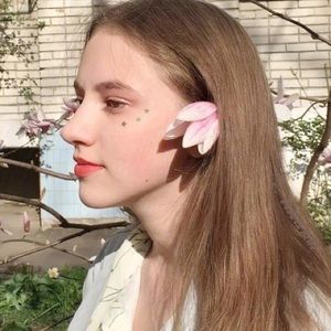 Meet your Posher, Lawyer